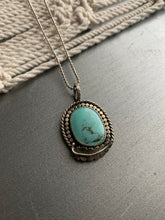 Load image into Gallery viewer, Turquoise and leaf pendant necklace