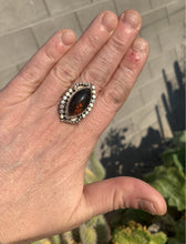 Load image into Gallery viewer, Amber eye ring