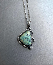 Load image into Gallery viewer, Desert bloom variscite pendant necklace