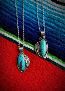 Turquoise and leaf pendant necklace