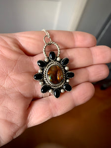 Mexican fire agate and black onyx cluster pendant necklace