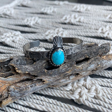 Load image into Gallery viewer, Turquoise fan and lash cuff bracelet
