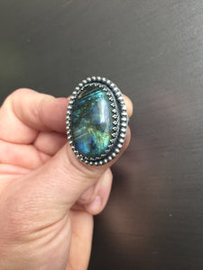 Labradorite queen ring