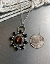 Load image into Gallery viewer, Mexican fire agate and black onyx cluster pendant necklace
