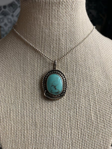 Turquoise and leaf pendant necklace
