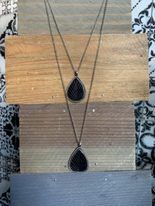 Black onyx carved leaf pendant necklace