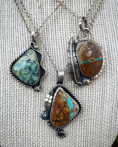 Royston ribbon turquoise and leaf pendant necklace
