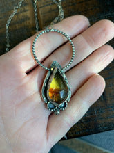 Load image into Gallery viewer, Amber tear beaded halo pendant necklace
