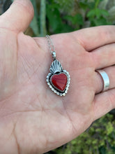 Load image into Gallery viewer, Rosarita sacred heart necklace
